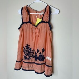 NWT Anthro Peach Sleeveless Top with Navy Floral Embroidery